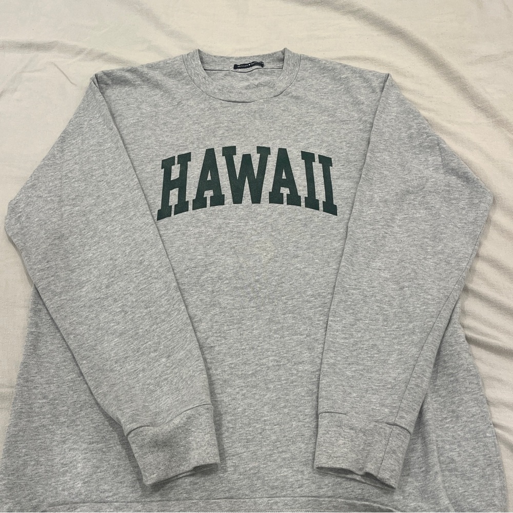 brandy melville hawaii long sleeve
